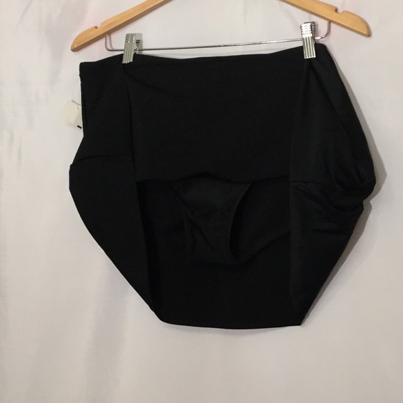 St. John’s Bay skirted swim bottom 14 - Picture 3 of 6